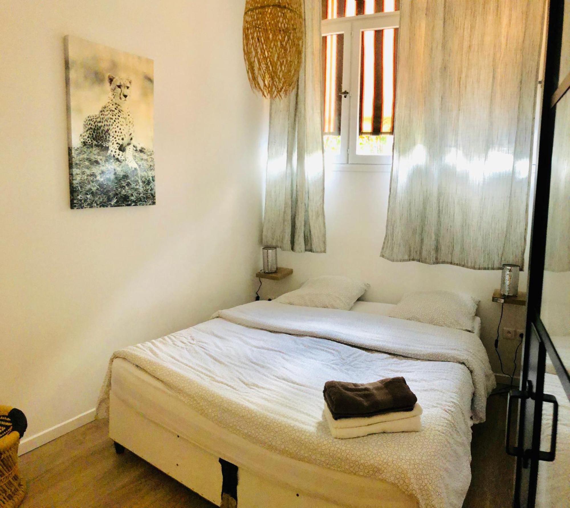 Metro Gambetta Apartment ปารีส ภายนอก รูปภาพ